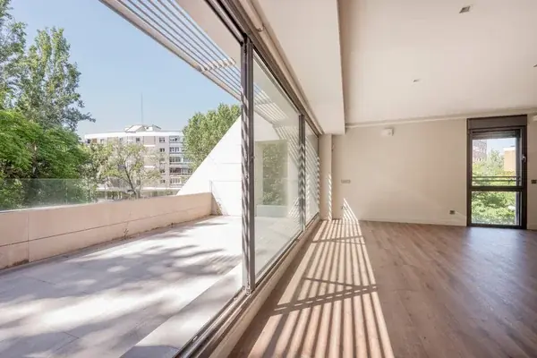 Tipo de terrazas para casas elige el estilo perfecto para tu hogar
